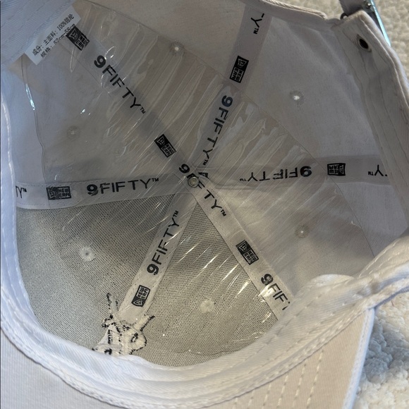 New Fashion Inspired Item (HAT) - Picture 4 of 4